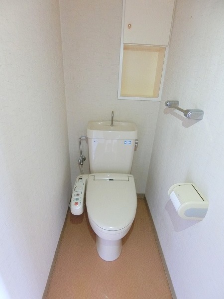 【水戸市三の丸のマンションのトイレ】