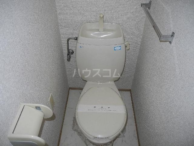 【沼津市我入道のアパートのトイレ】