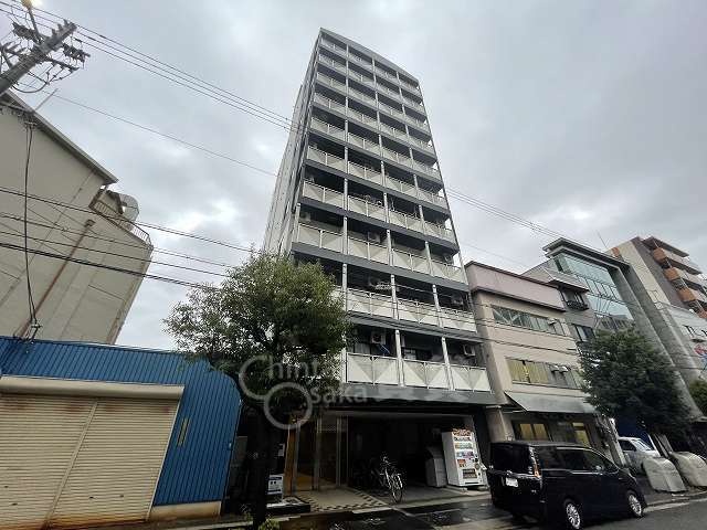 大阪市北区大淀中のマンションの建物外観