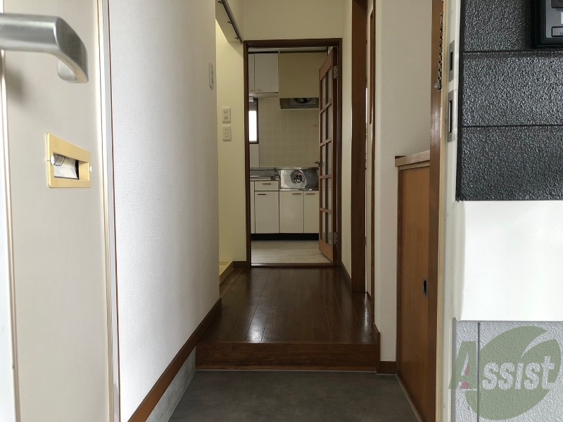 【仙台市宮城野区田子のアパートの玄関】