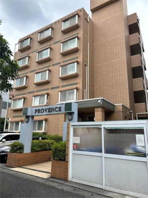 【川崎市高津区二子のマンションの建物外観】