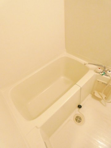 バス・シャワールーム　バスルーム