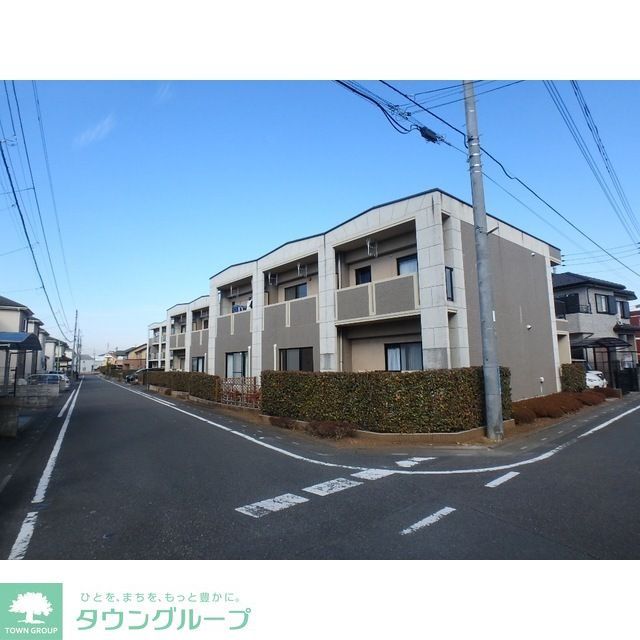 坂戸市にっさい花みず木のマンションの建物外観