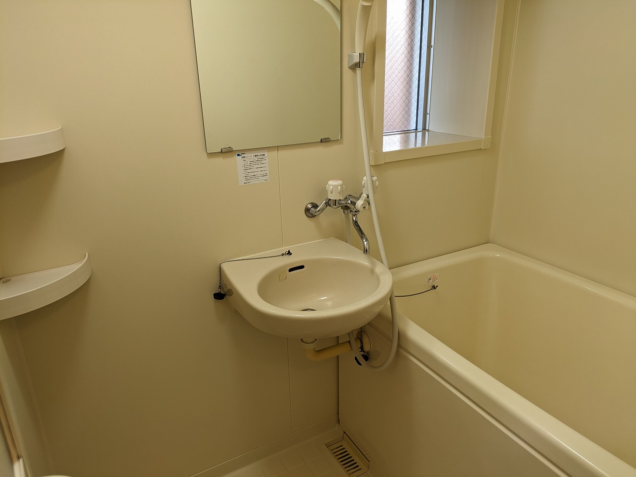 バス・シャワールーム　2023年12月撮影※現況を優先致します。