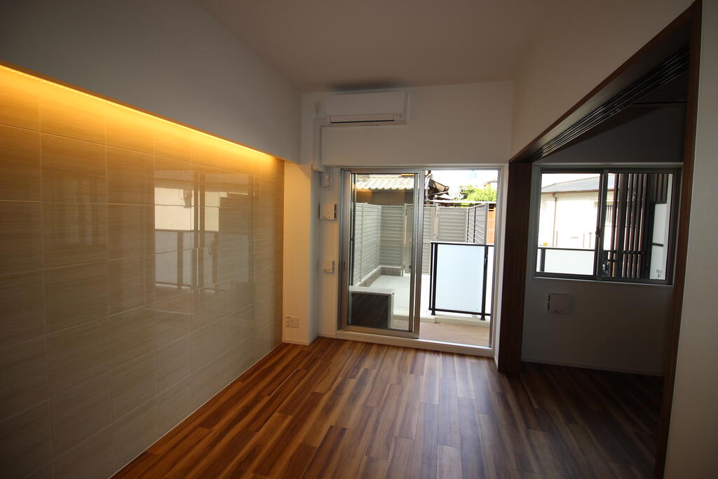 居室・リビング　リビング：画像は同社類似物件の写真