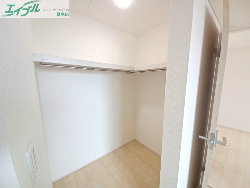 収納　同物件別部屋参考写真