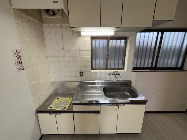 キッチン　キッチンでお料理をお楽しみください