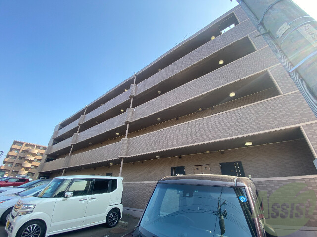 建物外観　仙台泉区泉中央３丁目「シェモア泉中央」