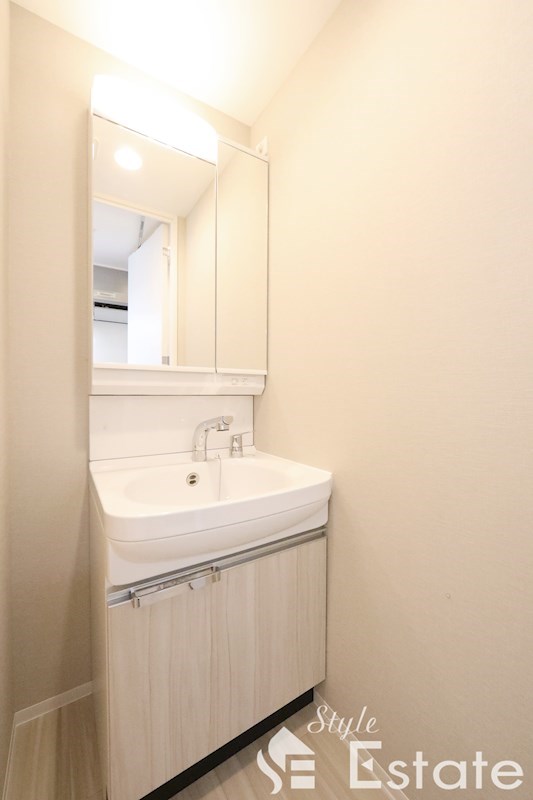 洗面設備　独立洗面台　脱衣所