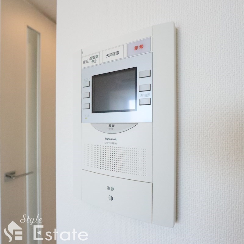 セキュリティ　モニター付きインターホン