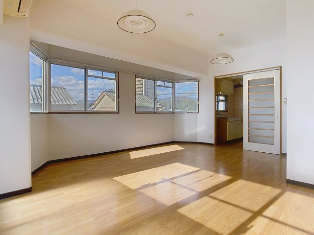 居室・リビング　2025年12月撮影※現況を優先します