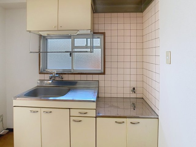 キッチン　2025年12月撮影※現況を優先します