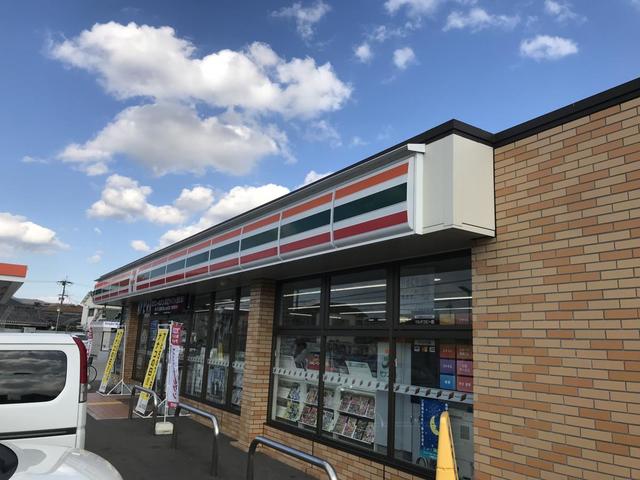コンビニ　セブンイレブン和歌山北島店（コンビニ）まで635m