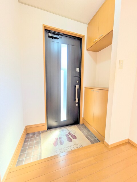 玄関　☆シューズＢＯＸ付きの玄関☆