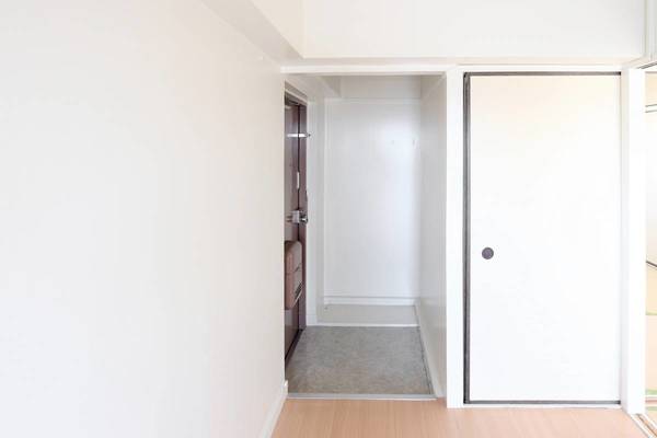 玄関　ビレッジハウスの同一物件・同一タイプの間取りの写真です