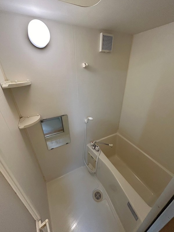 バス・シャワールーム　※別部屋参照