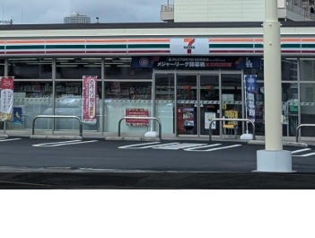 コンビニ　セブンイレブン広島宇品神田4丁目店（コンビニ）まで332m