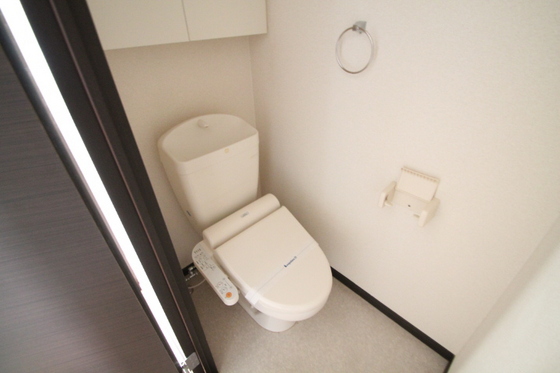 トイレ　※別部屋の写真です