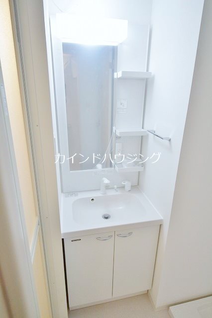 洗面設備　シャンプードレッサー