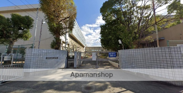 中学校　南武庫之荘中学校（中学校）まで111m