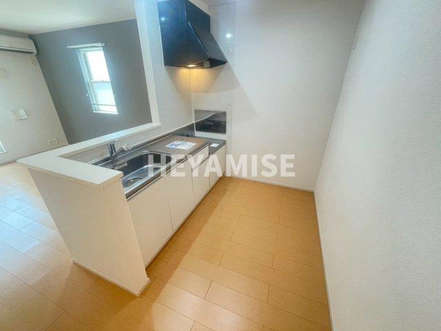 キッチン　※室内画像は類似物件のもの