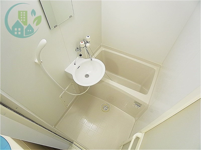 バス・シャワールーム　レオパレス灘北（家具・家電付、仲介手数料不要）