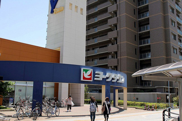 ショッピングセンター　ヨークタウン赤塚（ショッピングセンター）まで1717m