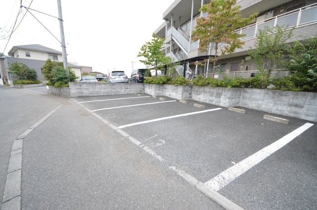 駐車場　☆駐車場☆