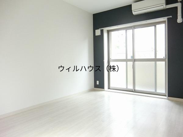 居室・リビング　広々リビング！