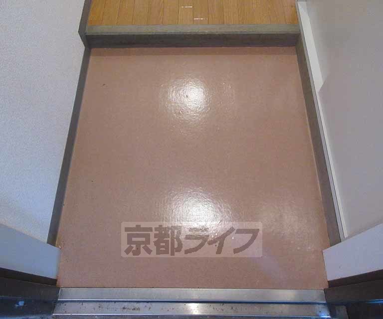 玄関　広々玄関です