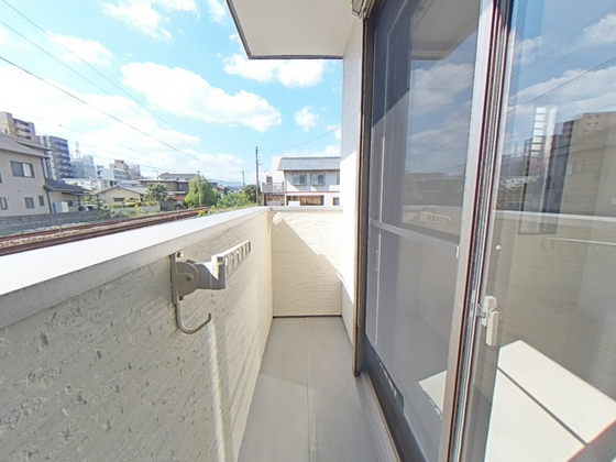 バルコニー　※別部屋の写真です