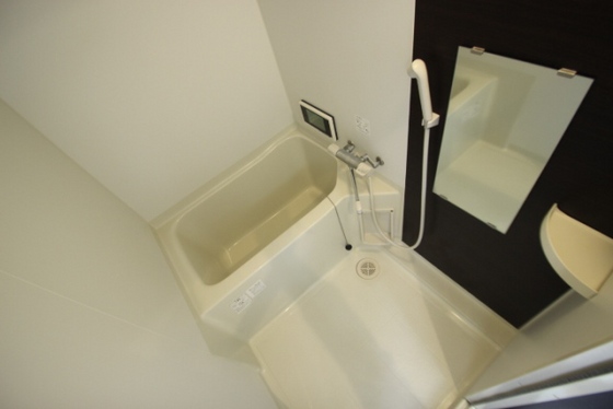 バス・シャワールーム　※別部屋の写真です