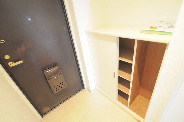 玄関　※別部屋参考