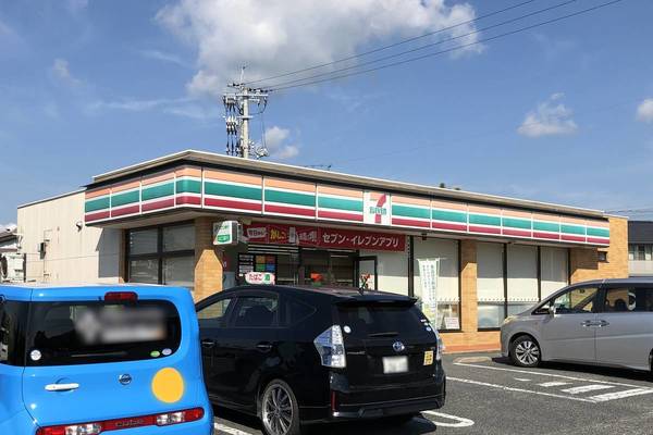コンビニ　セブン-イレブン 光市岩田店（コンビニ）まで1200m