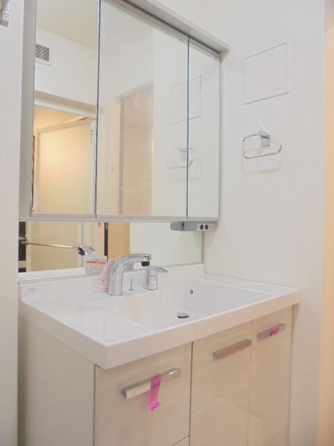 洗面設備　洗髪洗面化粧台