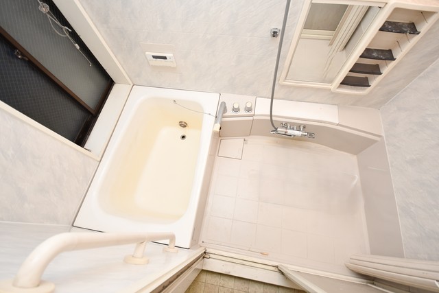 バス・シャワールーム　お風呂