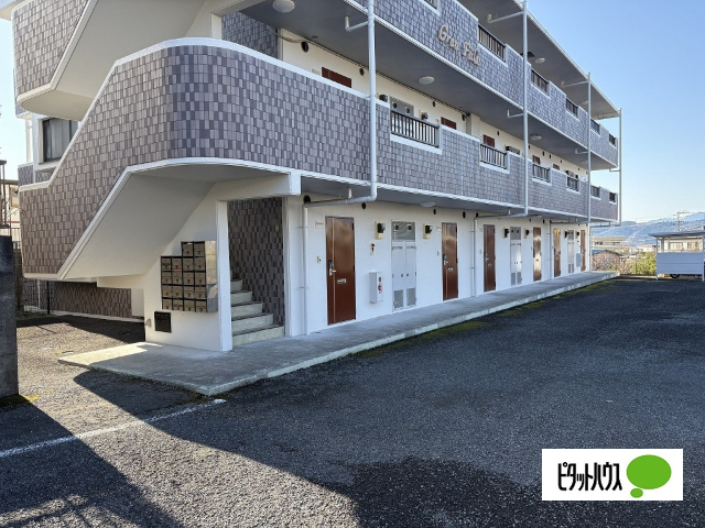 GranFieldsの外観写真