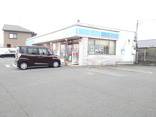 コンビニ　ローソン小郡大原西店（コンビニ）まで490m