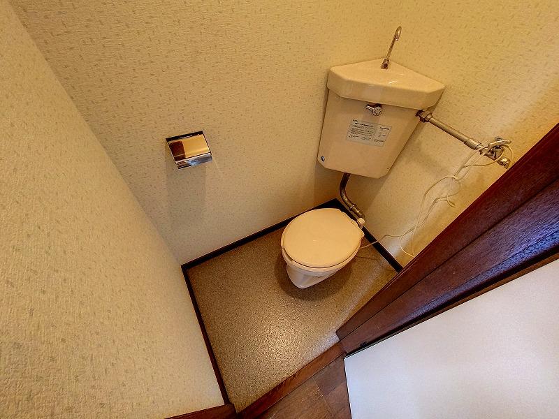 トイレ　トイレ