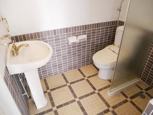 トイレ　トイレ