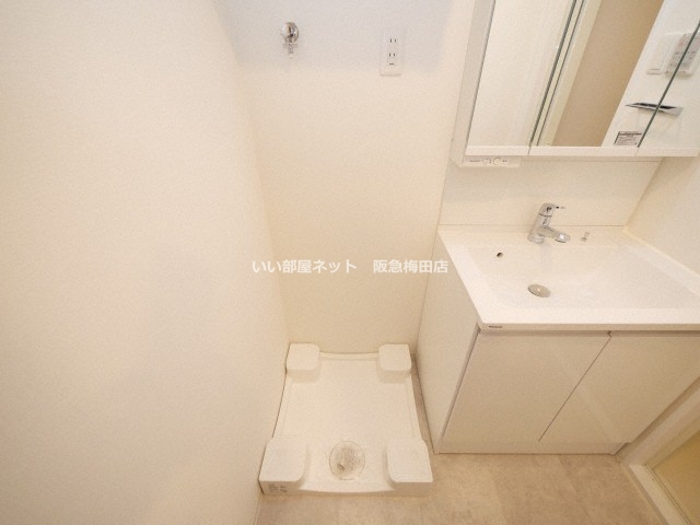 洗面設備　同仕様写真となります。