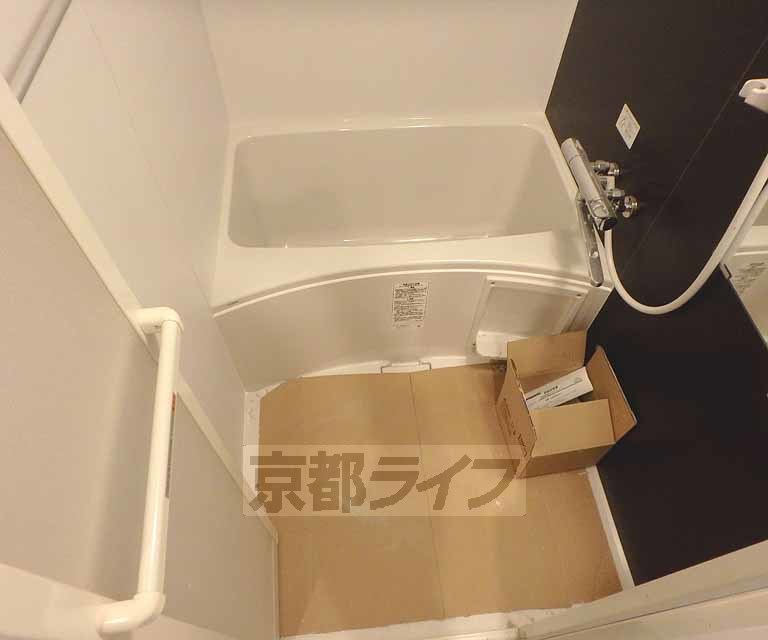 バス・シャワールーム　お風呂場です。
