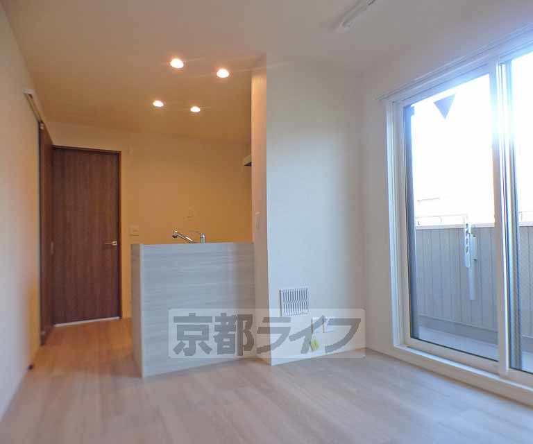 居室・リビング　９帖と広々としたリビングルームです。