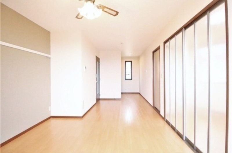 居室・リビング　図面と現状に相違がある場合には現状を優先