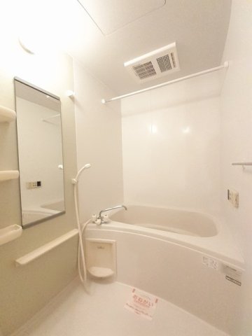 バス・シャワールーム　日々の疲れを癒すお風呂付です