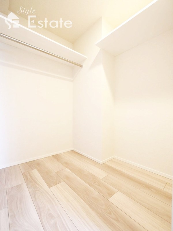 収納　ウォークインクローゼット