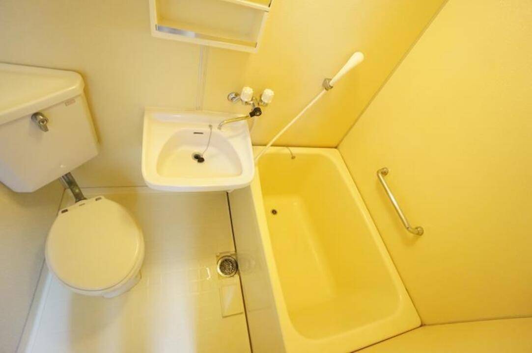 バス・シャワールーム　浴室