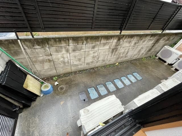 眺望　１Ｆですが囲いがあるので、人の目もあまり気になりません。