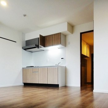 居室・リビング　☆明るいリビング☆