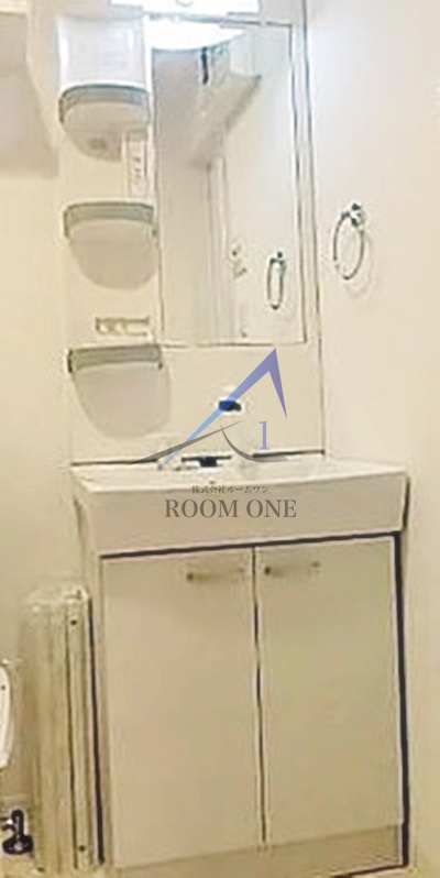 洗面設備　洗面台です。